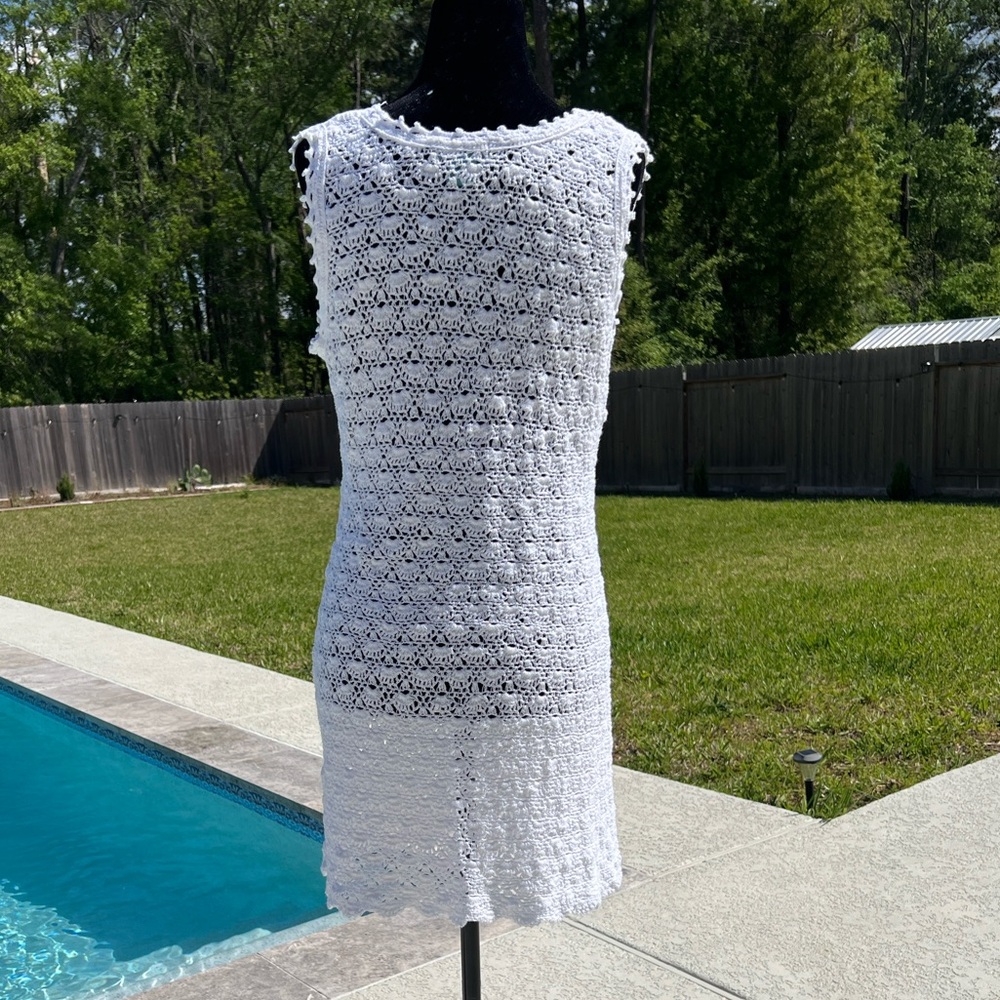 Letarte White Crochet V-Neck Swim Coverup - Picture 6 of 7